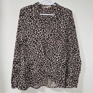 C&C California Large Cheetah Print Tan/Black/Pink Long Sleeve Top with Collar